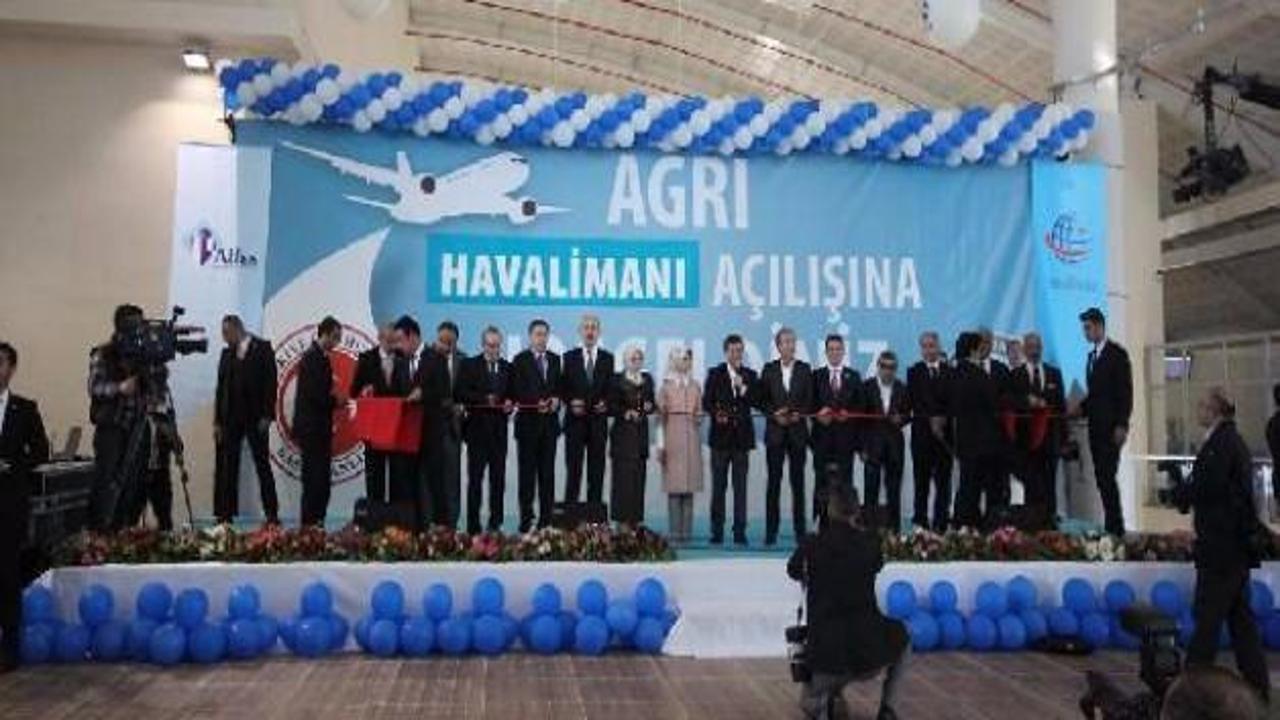 Davutoğlu Ağrı Havalimanı terminal binasını açtı