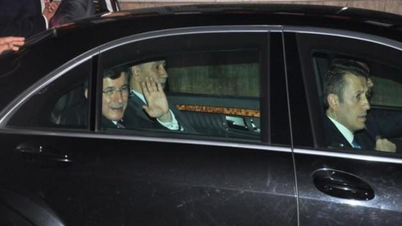 Davutoğlu, Ankara'ya gitti