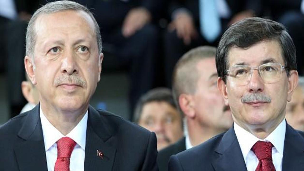 Davutoğlu ve Erdoğan'dan Kayahan mesajı