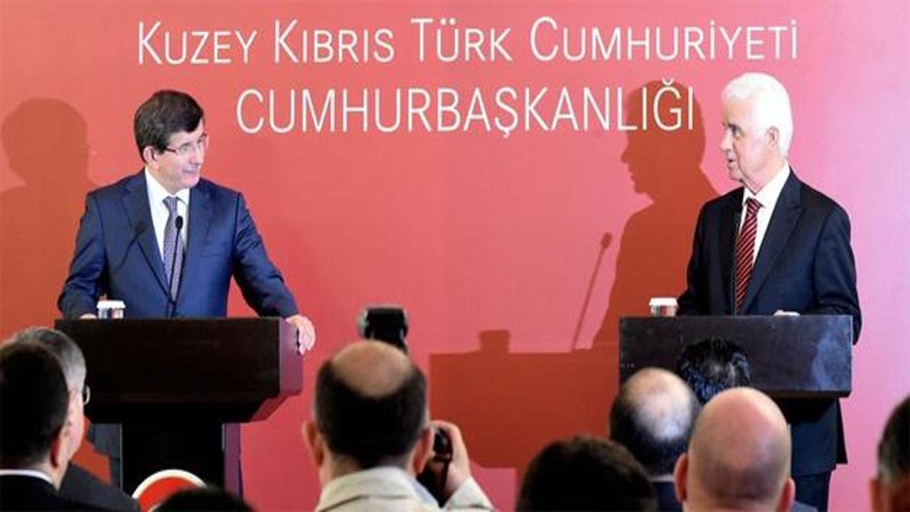 Davutoğlu'ndan Kıbrıs'ta tazminat resti