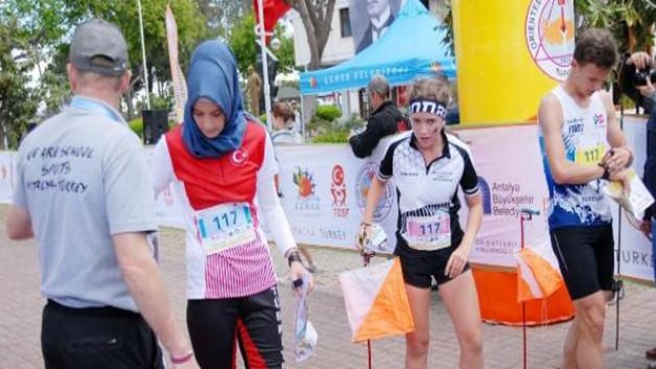 Davutoğlu'nun kızı Büke yarıştı