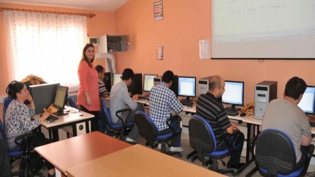 Bahşılı’da engellilere için bilgisayar kursu açıldı