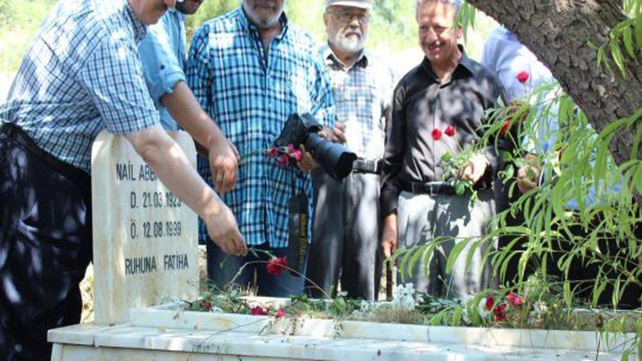 Yazar Abbas Sayar anıldı
