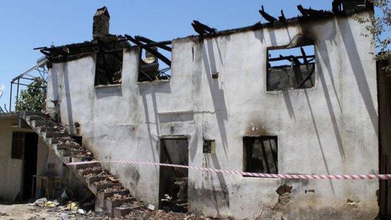 Denizli'de korkunç yangın: 2 ölü