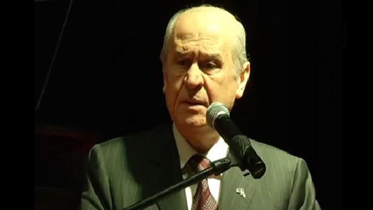 Bahçeli'den Kürtçe mesaja sert tepki