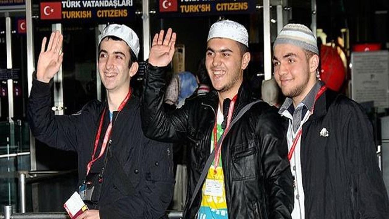 Diyanet öğrencileri umreye götürecek