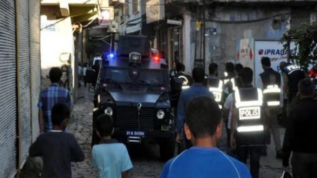 Diyarbakır'da 1000 polisle operasyon