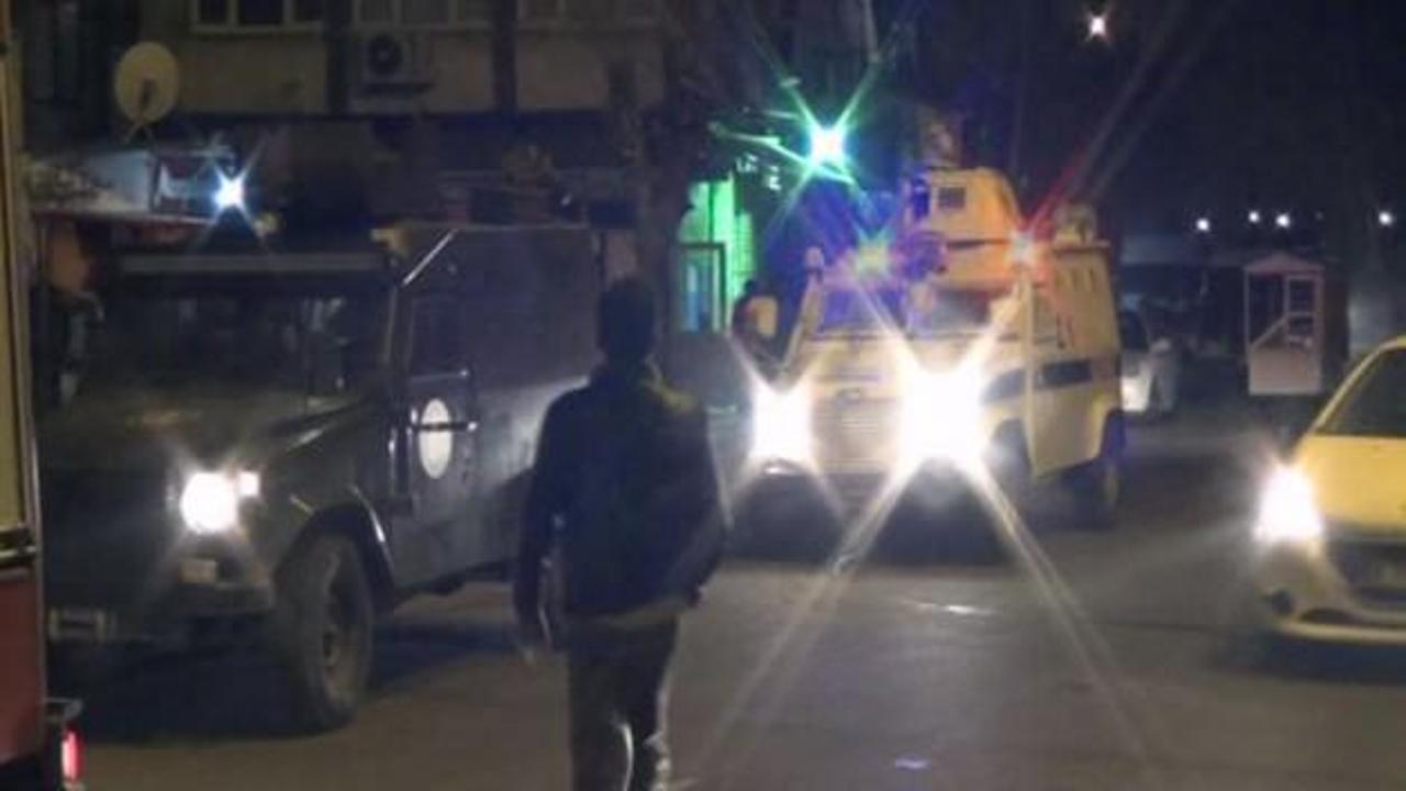 Diyarbakır’da polise saldırı