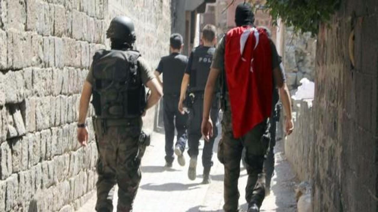 PKK'ya darbe: 35 terörist etkisiz hale getirildi