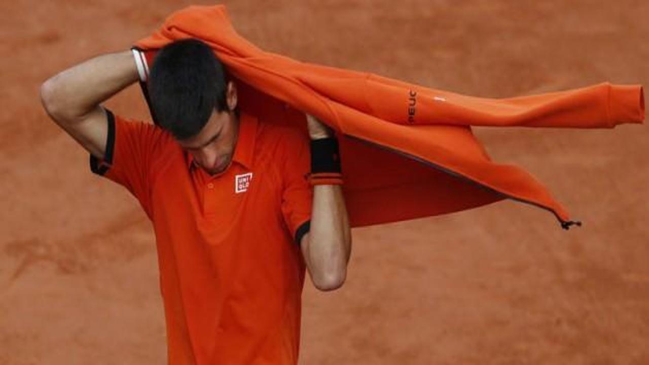 Djokovic-Murray maçı ertelendi