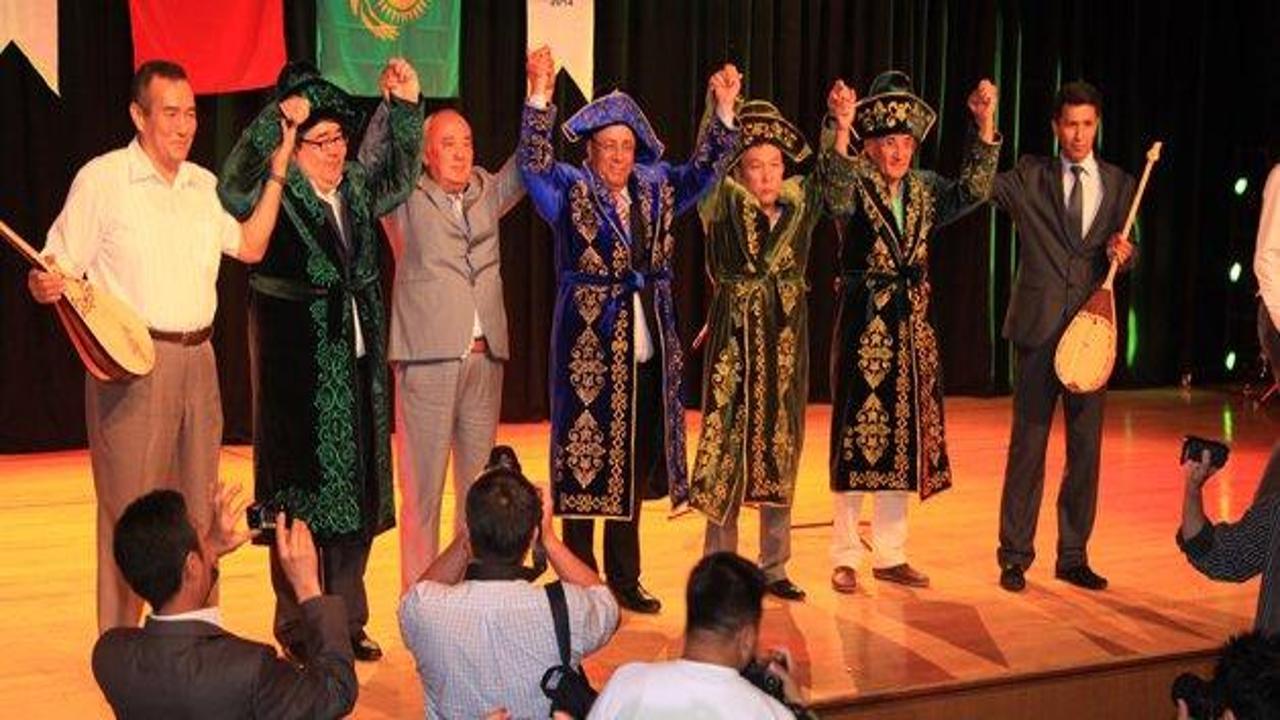 Dünya Kazak Kurultayı İstanbul'da yapıldı