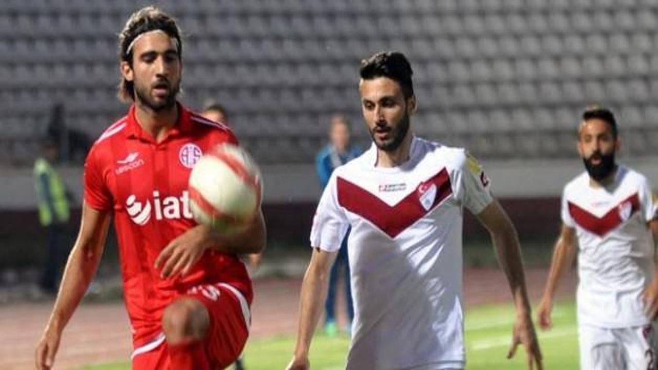  Elazığspor Antalya'yı 3 golle geçti