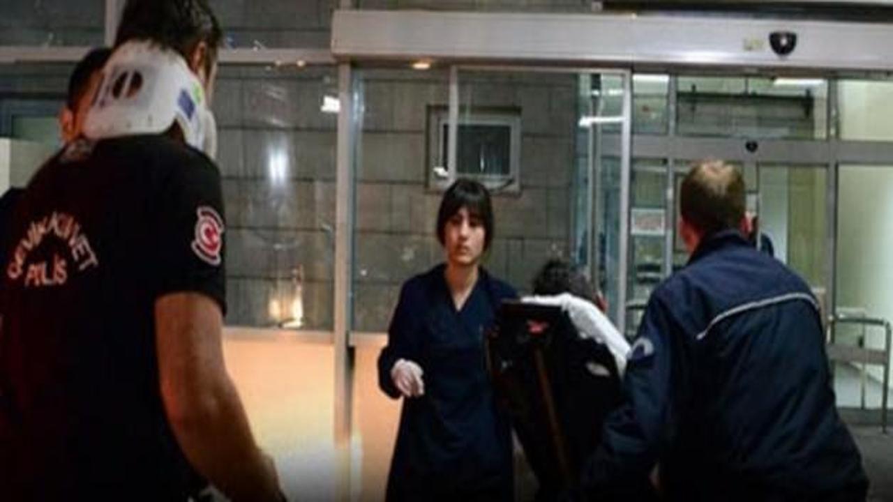 Erzurum'da kaza: 23 polis yaralandı