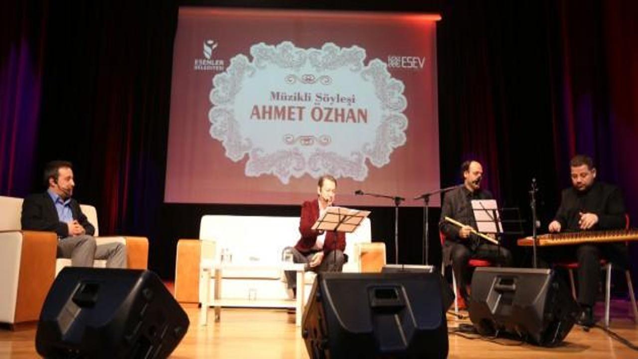 Esenler Ahmet Özhan'la ısındı