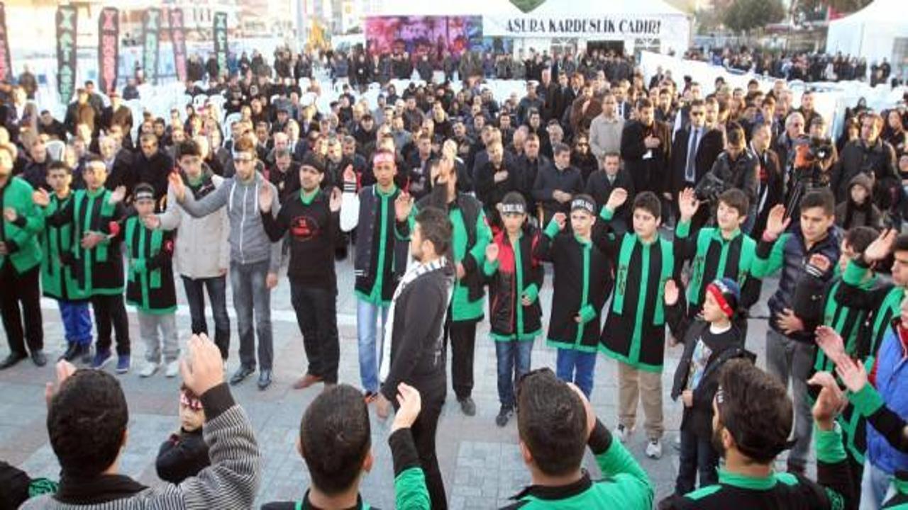Esenyurt Meydanı'nda aşura meydanı