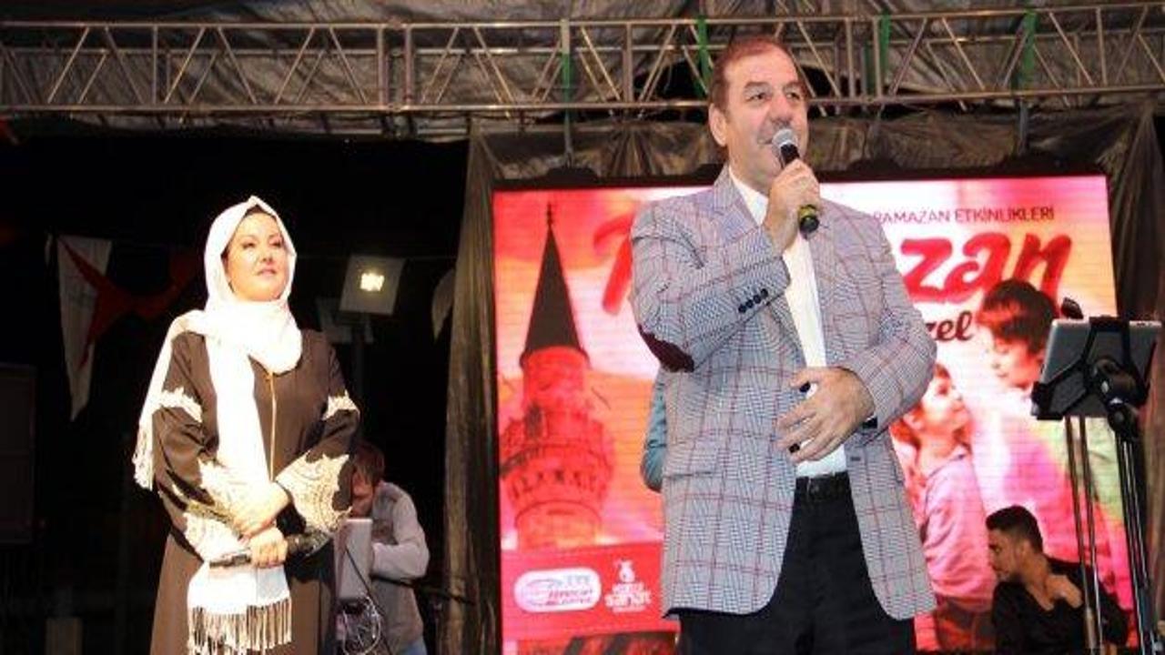 Esenyurt'ta İkbal Gürpınar'lı Ramazan akşamı