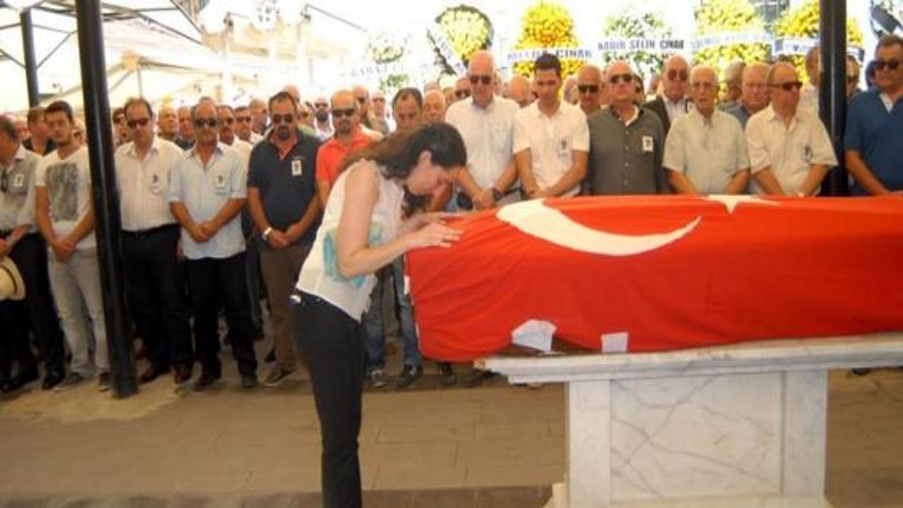 Eski milletvekili Çınar toprağa verildi
