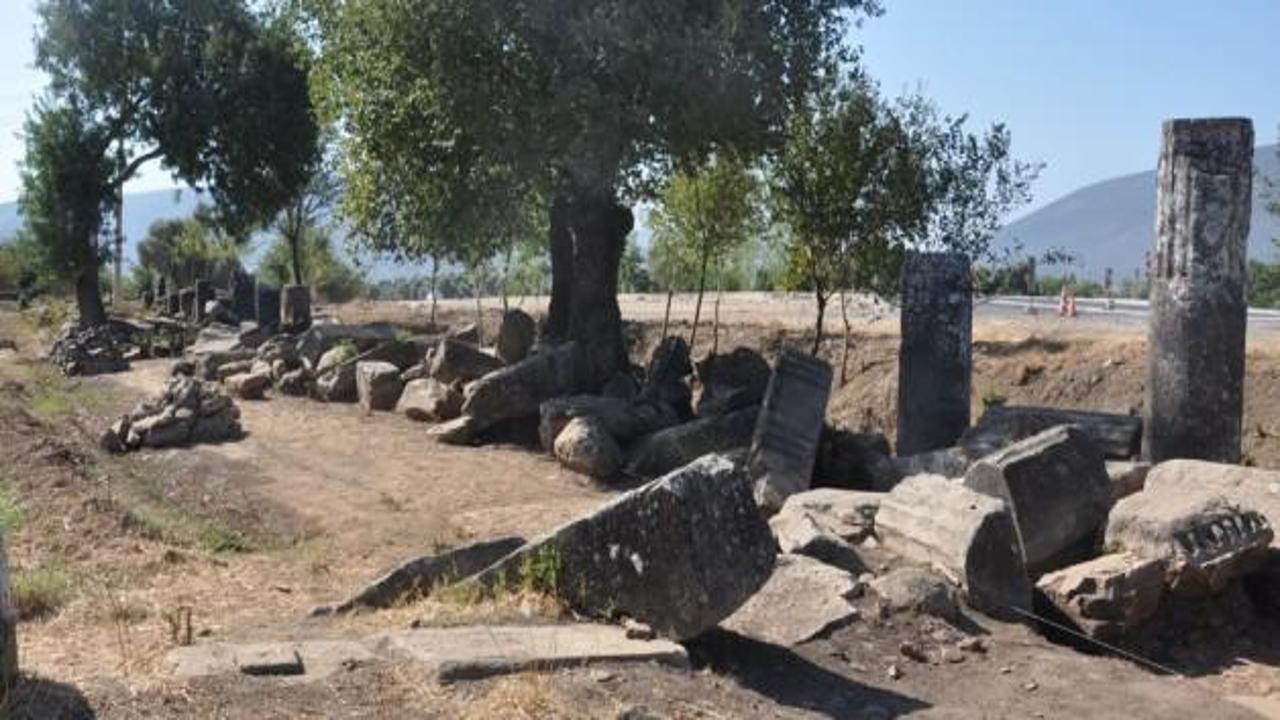 Euromos antik kentinde yeni kazılar