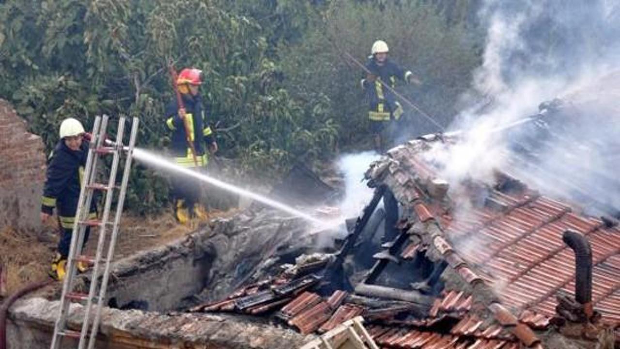 Eskişehir'de ev yangını: 1 ölü