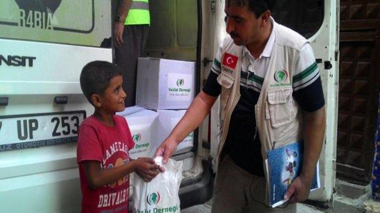Suriyeli sığınmacılara gıda yardımı