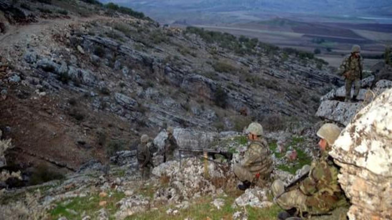 Silvan'da PKK'dan askere silahlı saldırı!