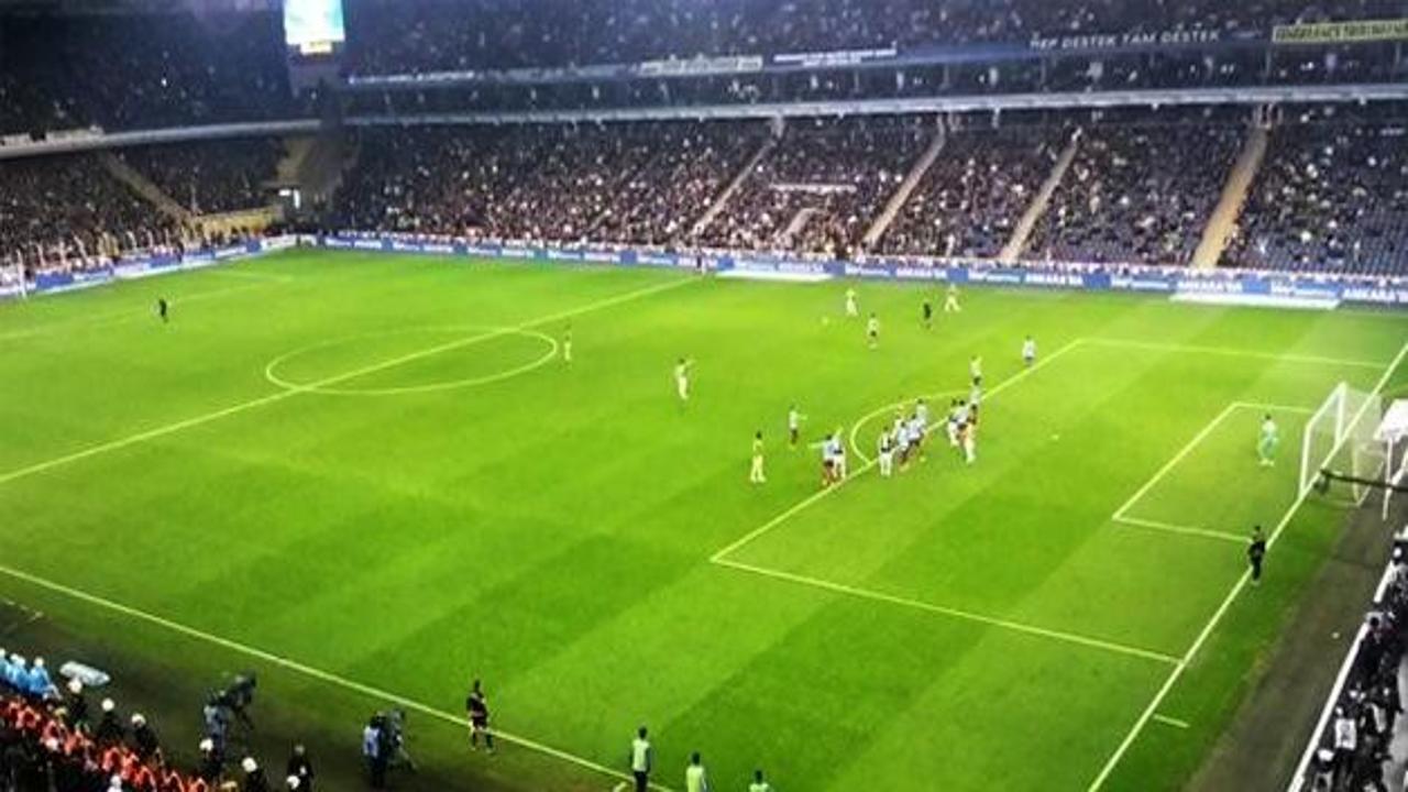 Fenerbahçe-Trabzonspor maçına damga vuran kare!
