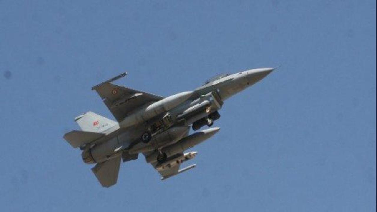 F-16’lara Yunan tacizi