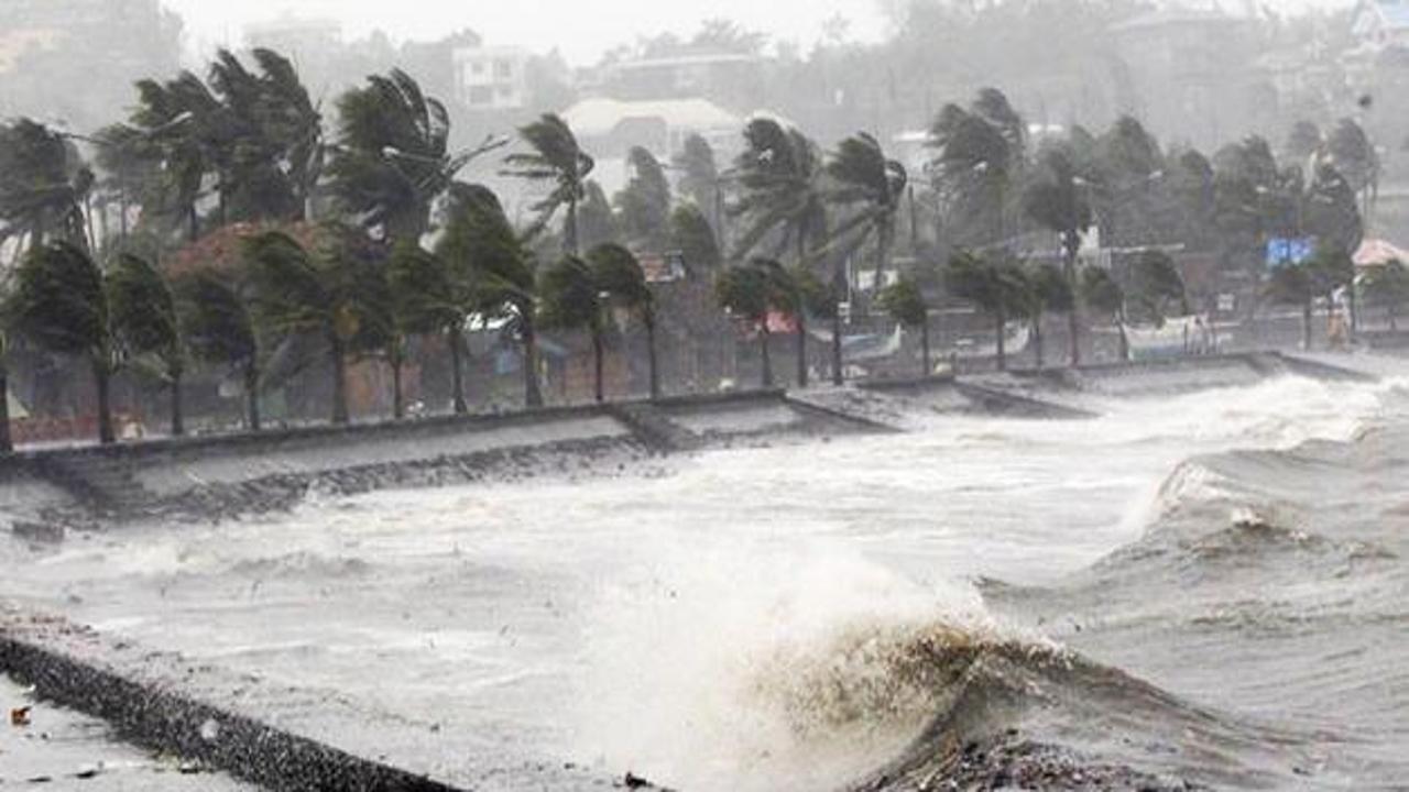Filipinler'i tayfun vurdu: 19 kişi öldü, 15 kayıp