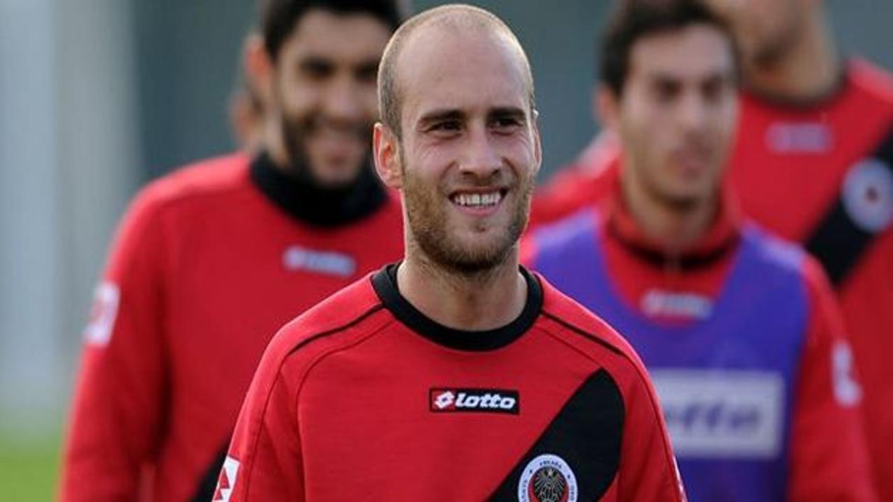 Formülü sır gibi saklıyor! 2 günde sahalara döndü