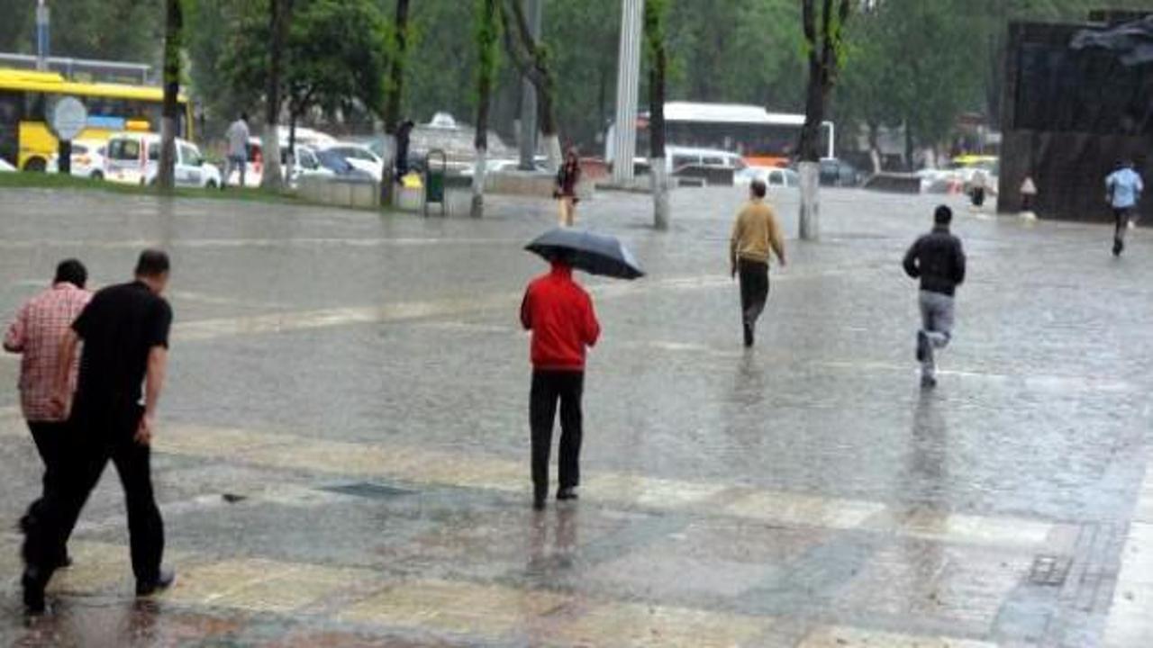 Gaziantep’i önce yağmur sonra fırtına vurdu