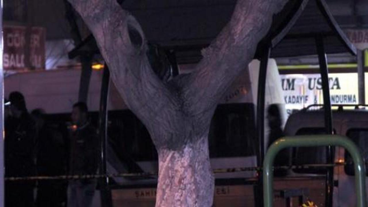 Gaziantep’te ağaçtaki çanta paniğe yol açtı