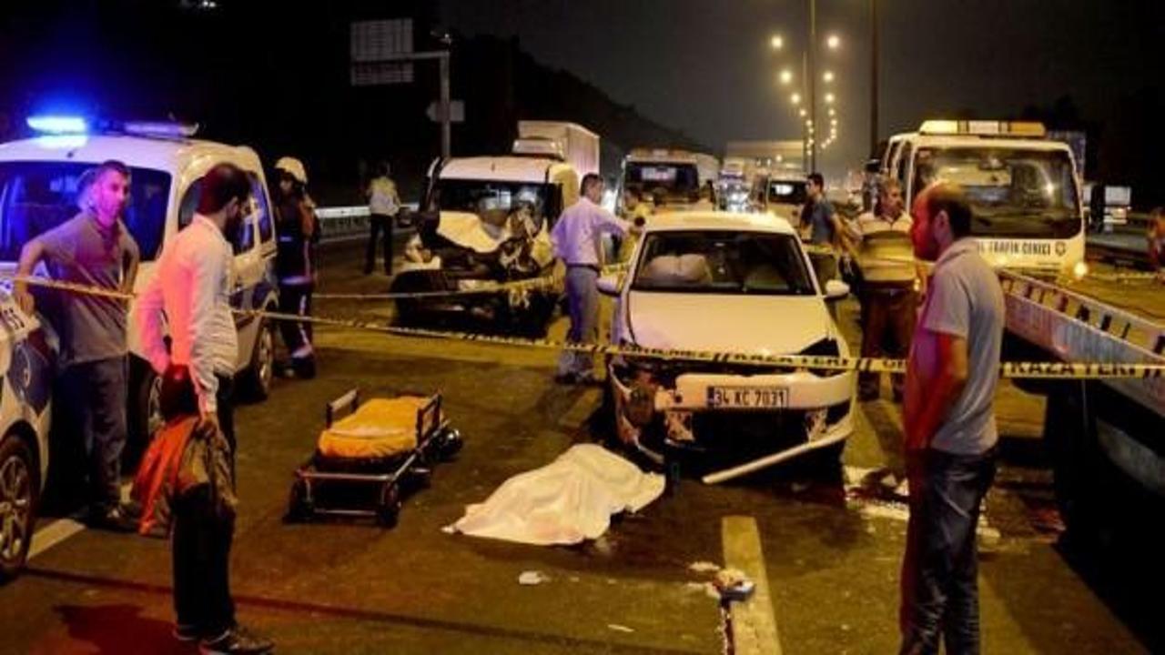 Gaziosmanpaşa'da zincirleme trafik kazası: 2 ölü