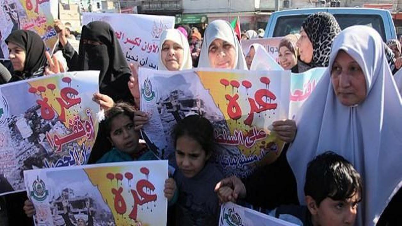 "Gazze'de abluka kaldırılsın" gösterisi
