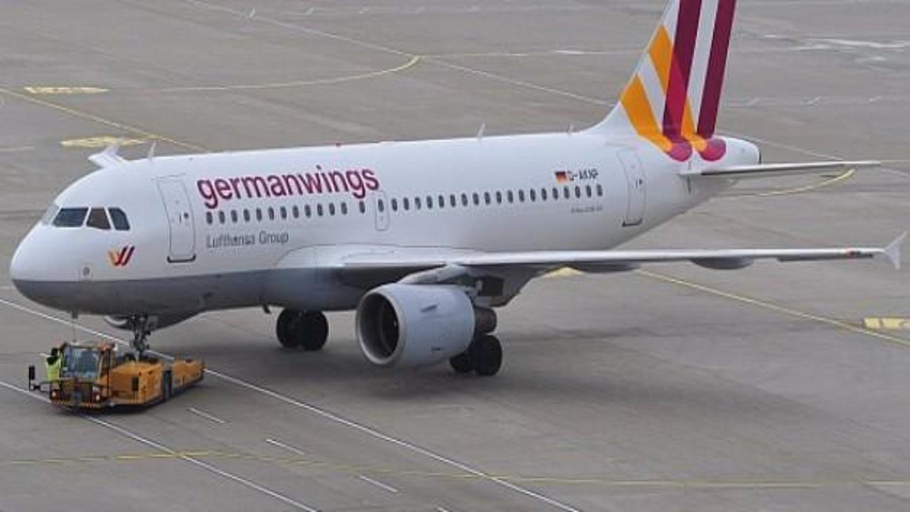 Germanwings uçağı İtalya'da acil iniş yaptı
