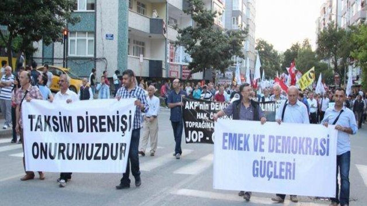 Gezi eyleminde Türk bayrağı gerginliği