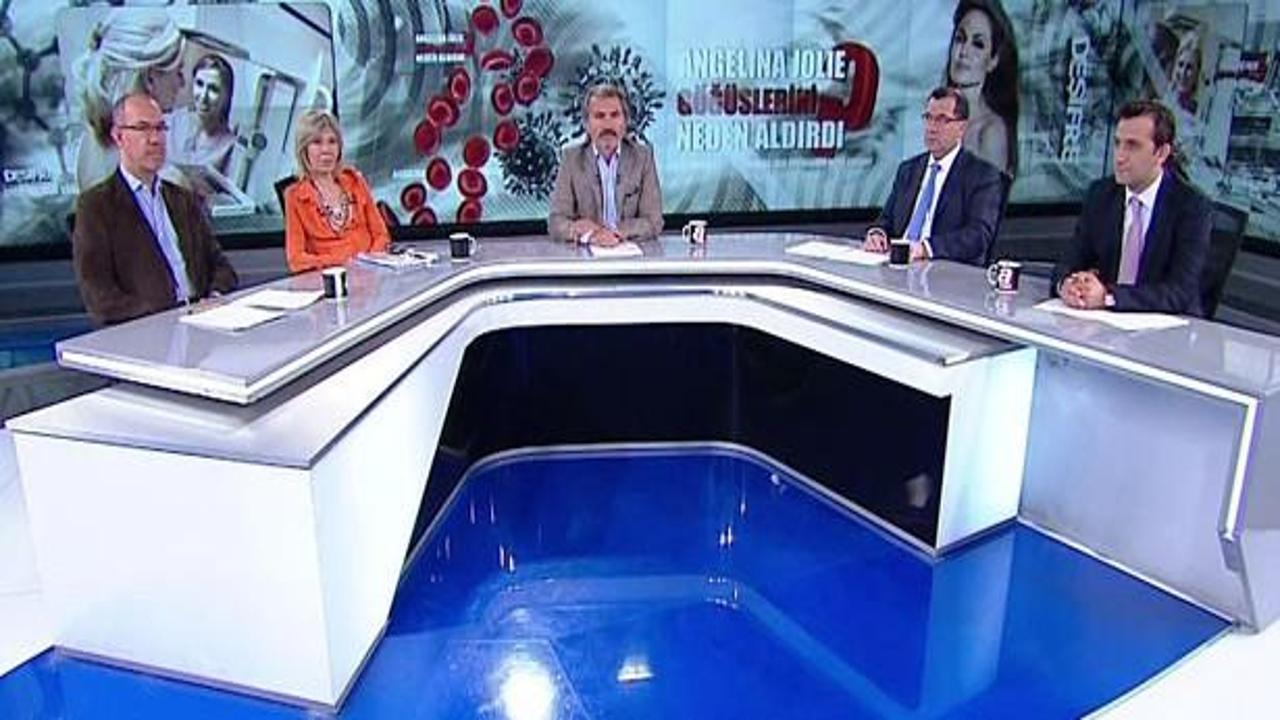 G&ouml;ğ&uuml;s b&uuml;y&uuml;tmek i&ccedil;in masaya yattı felaketi yaşadı