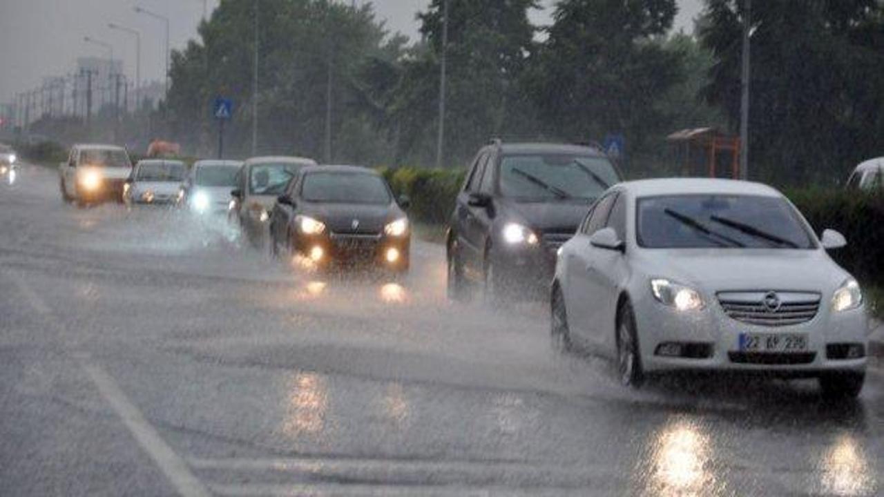 Edirne şiddetli yağış altında