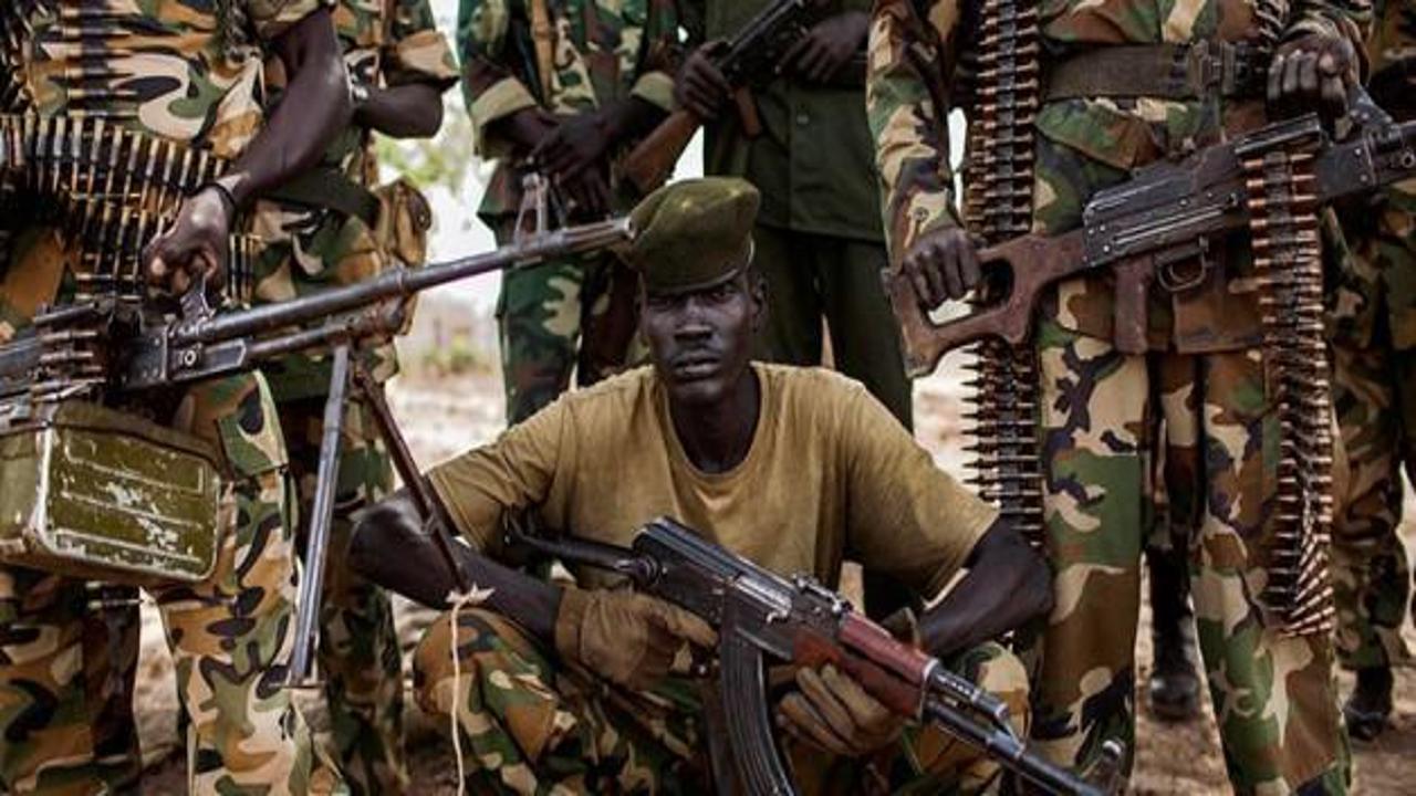 G.Sudan'da çobanlar 20 askeri öldürdü 