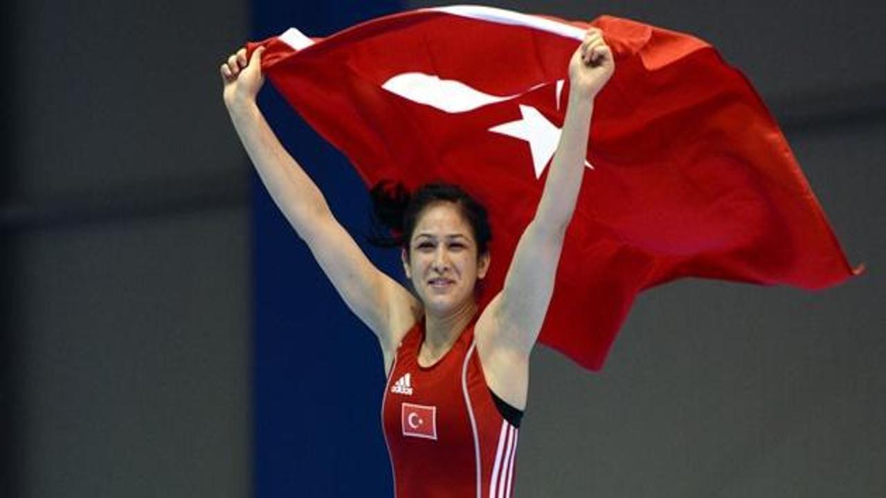 Hafize Şahin, Türk güreş tarihine geçti