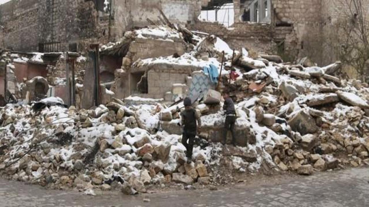 Hama'da varil bombalı saldırı
