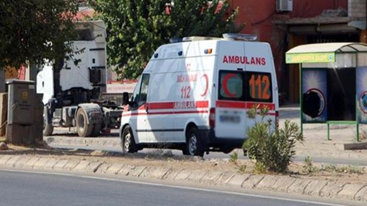 Hasta çocuğu almaya giden ambulansa saldırı