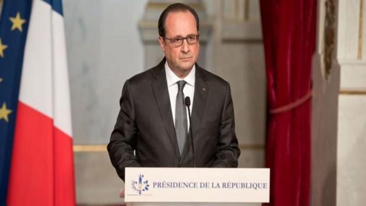 Hollande: Savaşı IŞİD başlattı