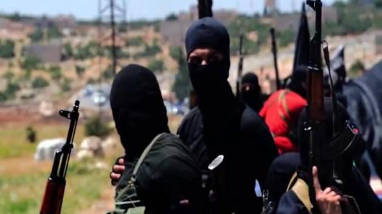 IŞİD'lilerin elinde bomba patladı: 3 ölü