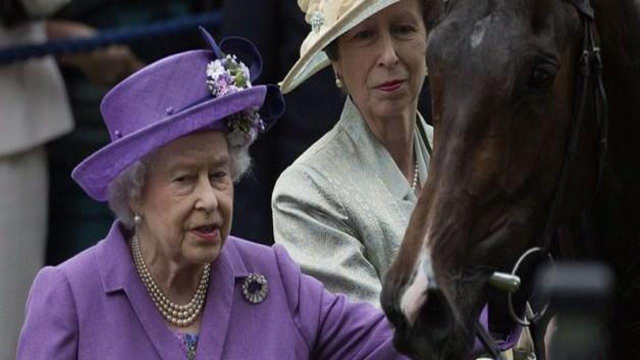 II. Elizabeth 60 bin TL'ye temizlikçi arıyor