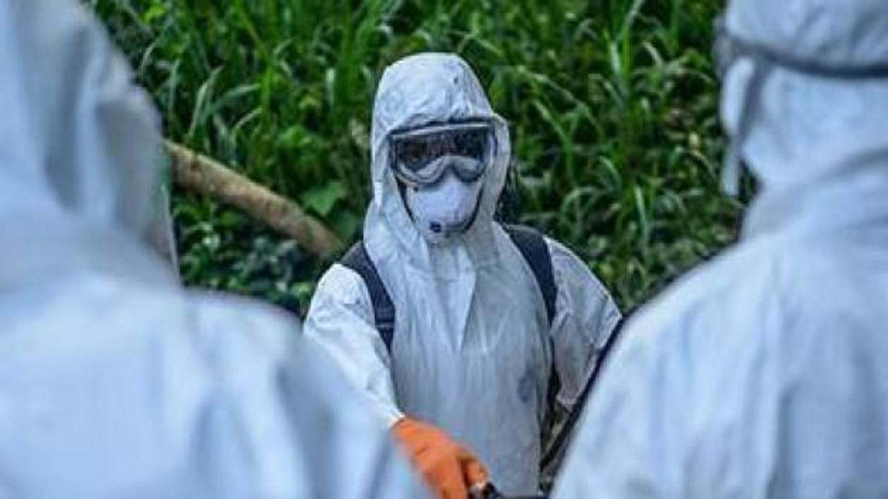 Ebola'ya yakalanan hemşirenin durumu kritik