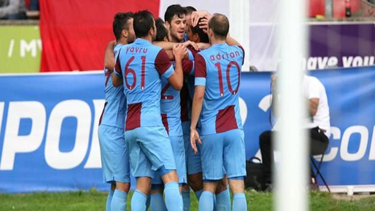 Trabzonsporlu futbolcular mutlu dönüyor