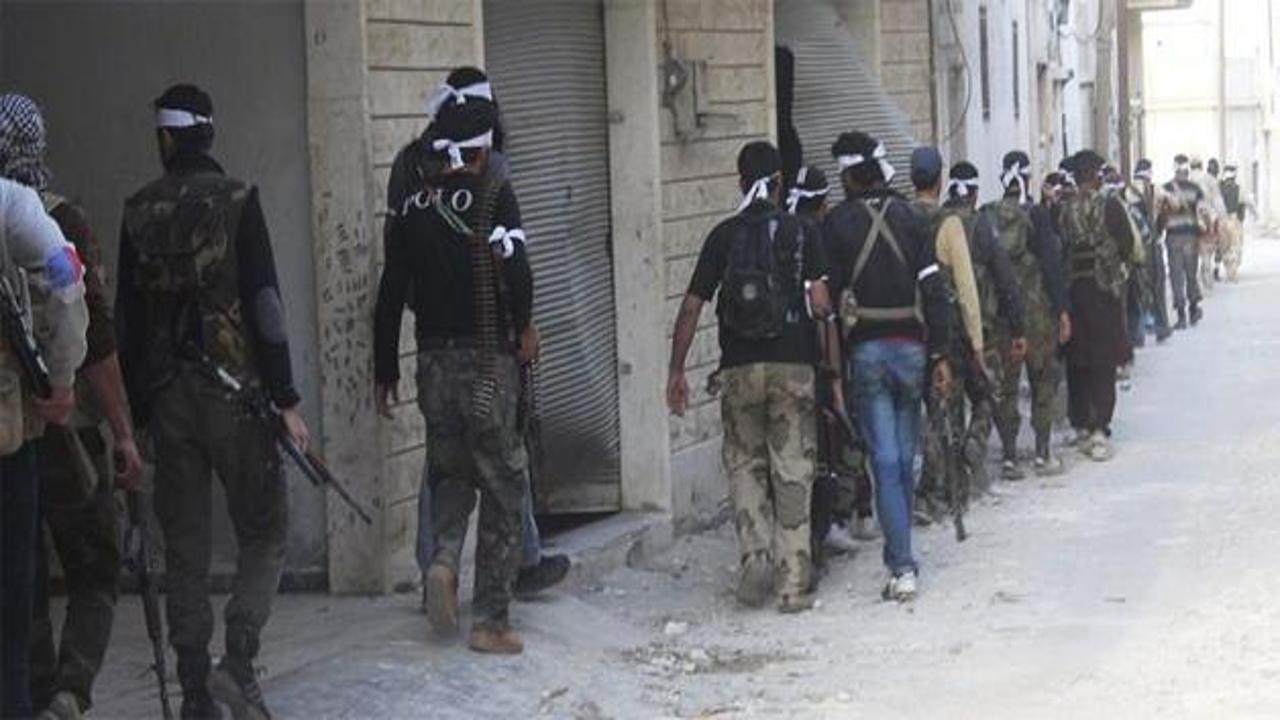 IŞİD muhaliflerle çatıştı: 60 ölü!