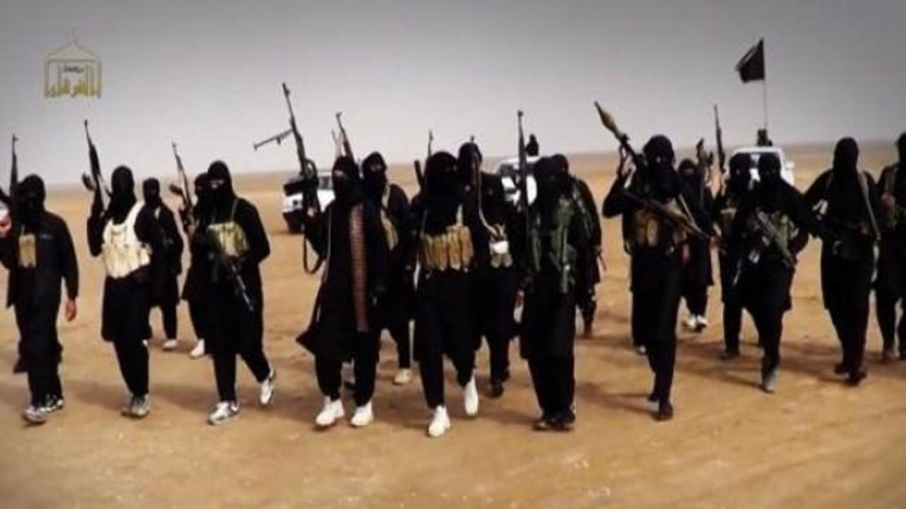 IŞİD sivilleri canlı kalkan olarak kullanıyor!