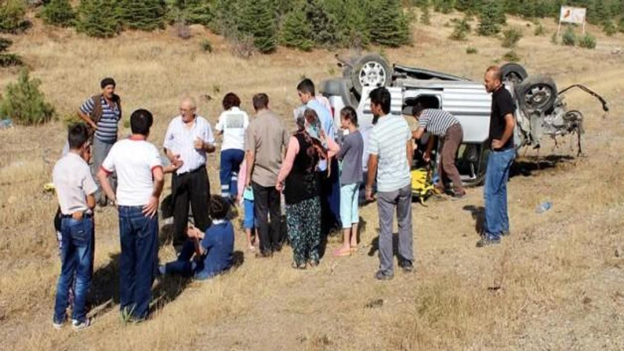 Isparta'daki kazada aynı aileden 6 kişi yaralandı