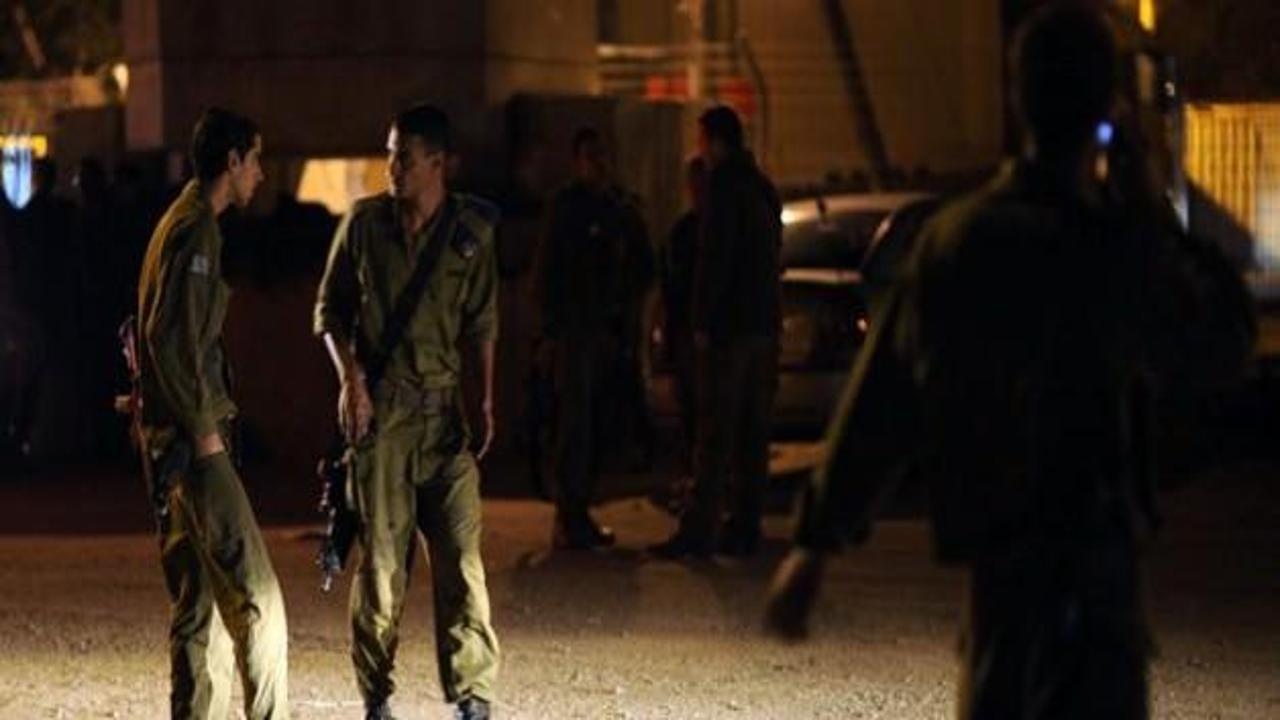 İsrail'den Hizbullah aracına saldırı